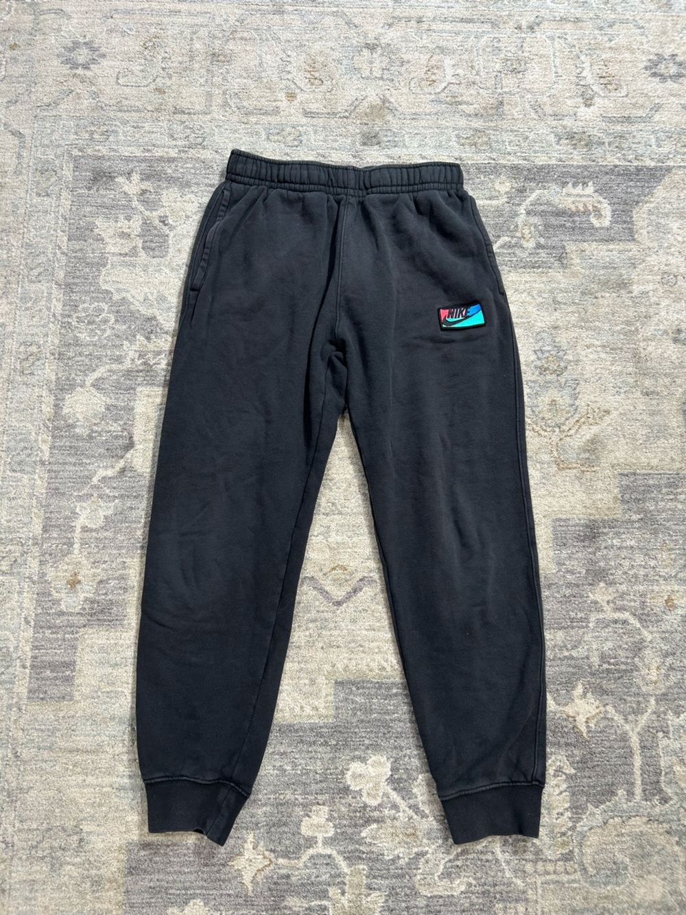 Nike Women’s Small Black Fleece Jogger Sweatpants Colorful Nike Logo